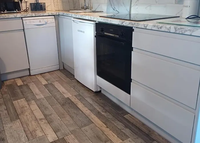 Clare's Tatil Evi Milltown Malbay